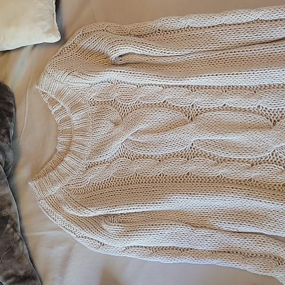 Aerie Cable Knit Sweater - Cream